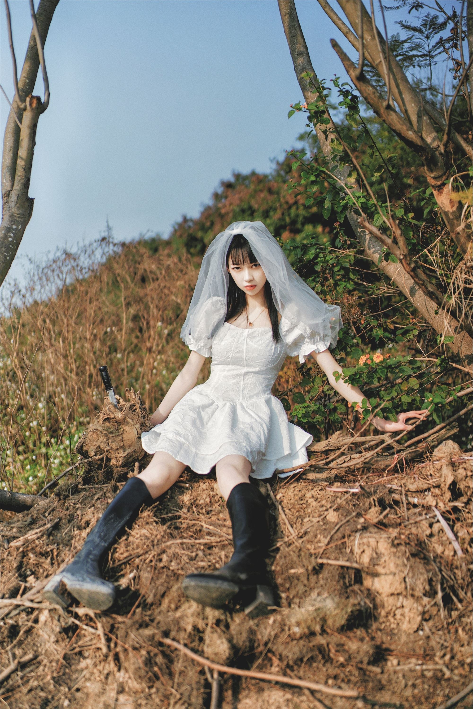 YITUYU艺图语 2025.01.23 大地的嫁衣 大何